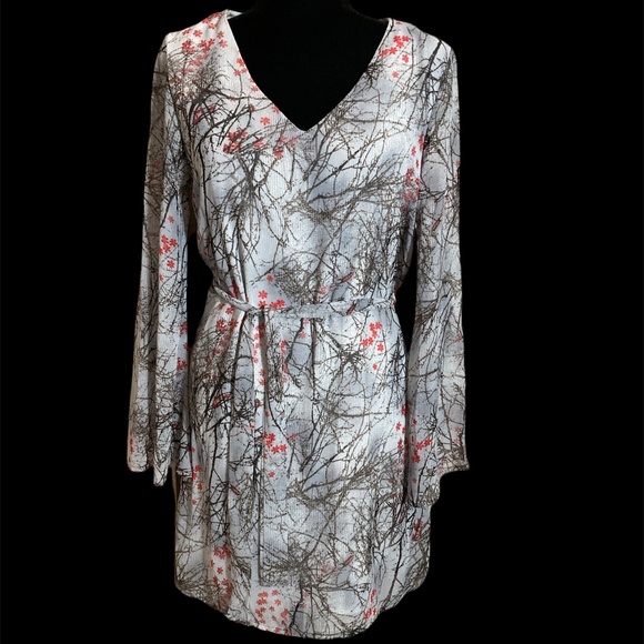 Ovi - Cherry Blossom Bell Sleeve Pullover Dress/Tunic - Picture 1 of 15